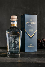 Cargar imagen en el visor de la galería, Pisco Santobrio 10 años Edición Limitada
